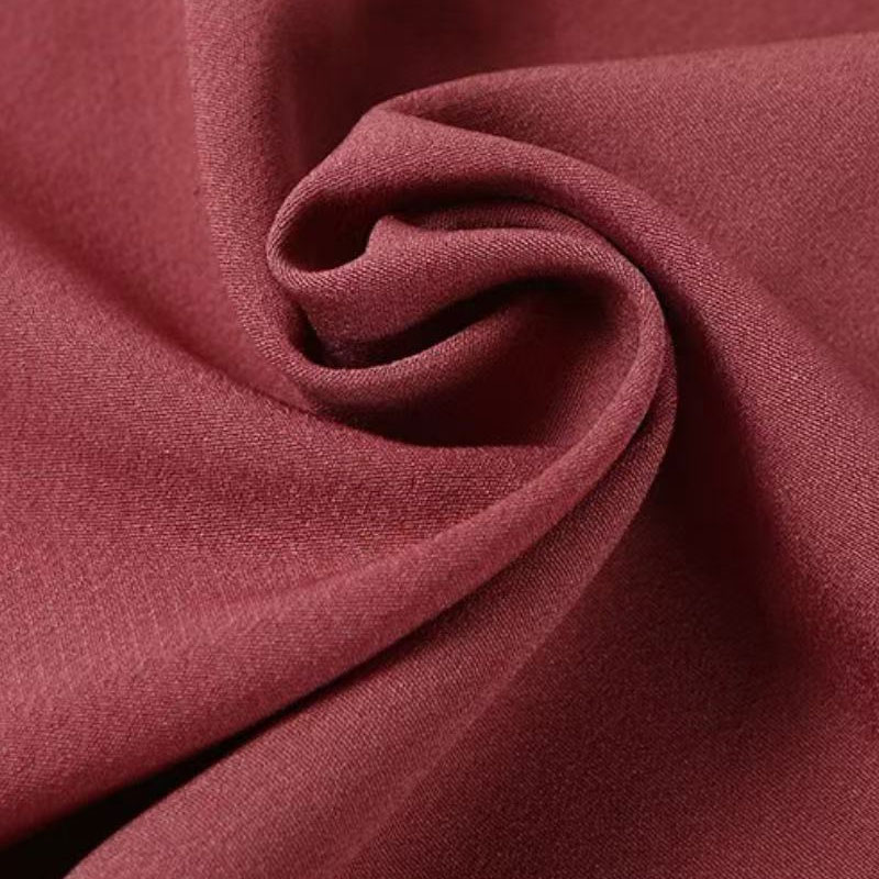 150 g/m² Țesătură cu două straturi elastice în patru direcții, amestec de poliester și spandex reciclat